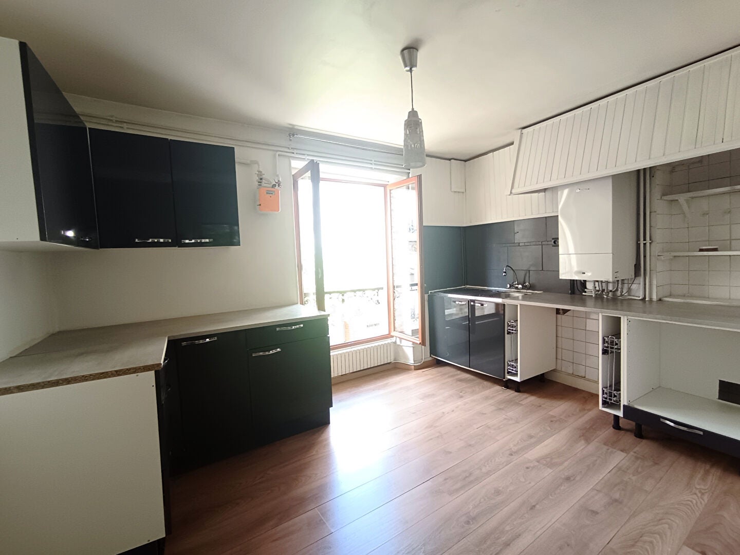 Flat Rue de la Montagne de Mons in Athis-Mons