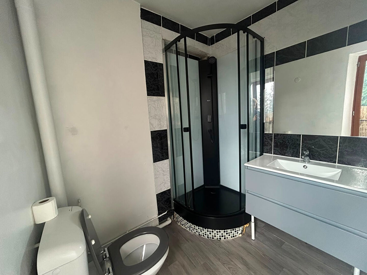 Flat Rue de la Montagne de Mons in Athis-Mons