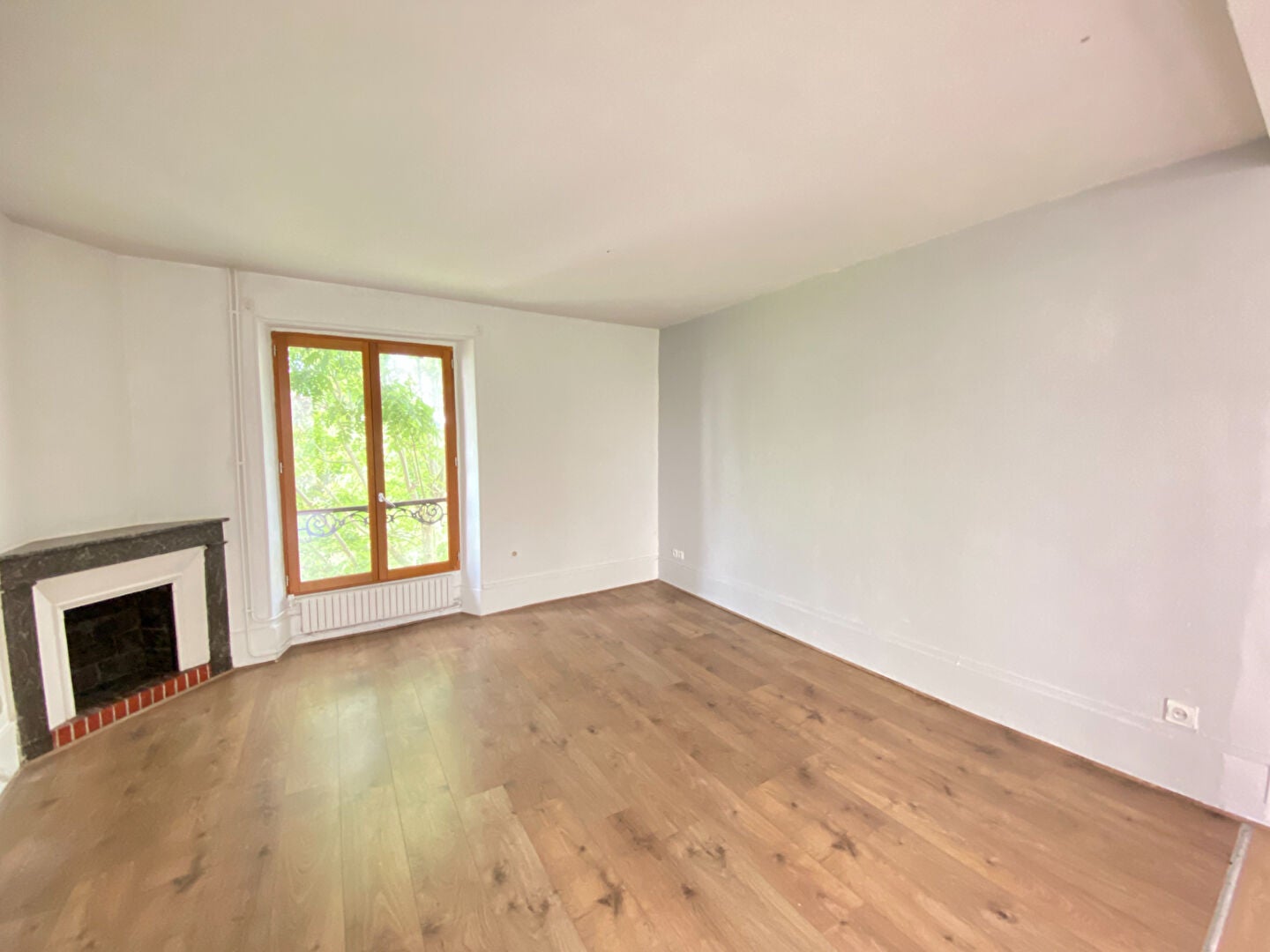 Flat Rue de la Montagne de Mons in Athis-Mons