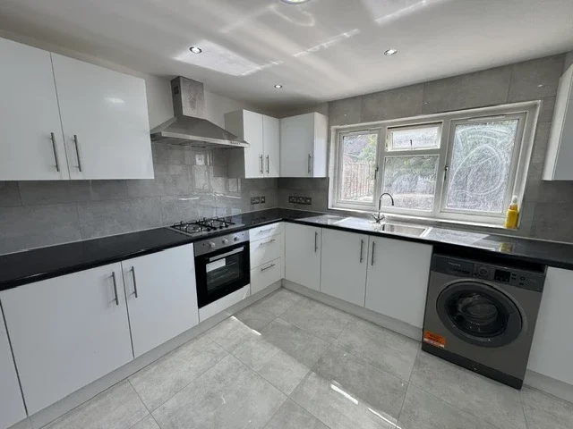 House Markyate Road in Greater London