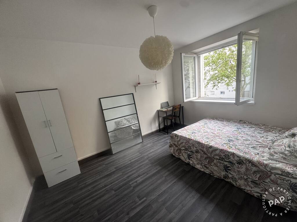 Chambre Rue Michel Jeunet à Poissy