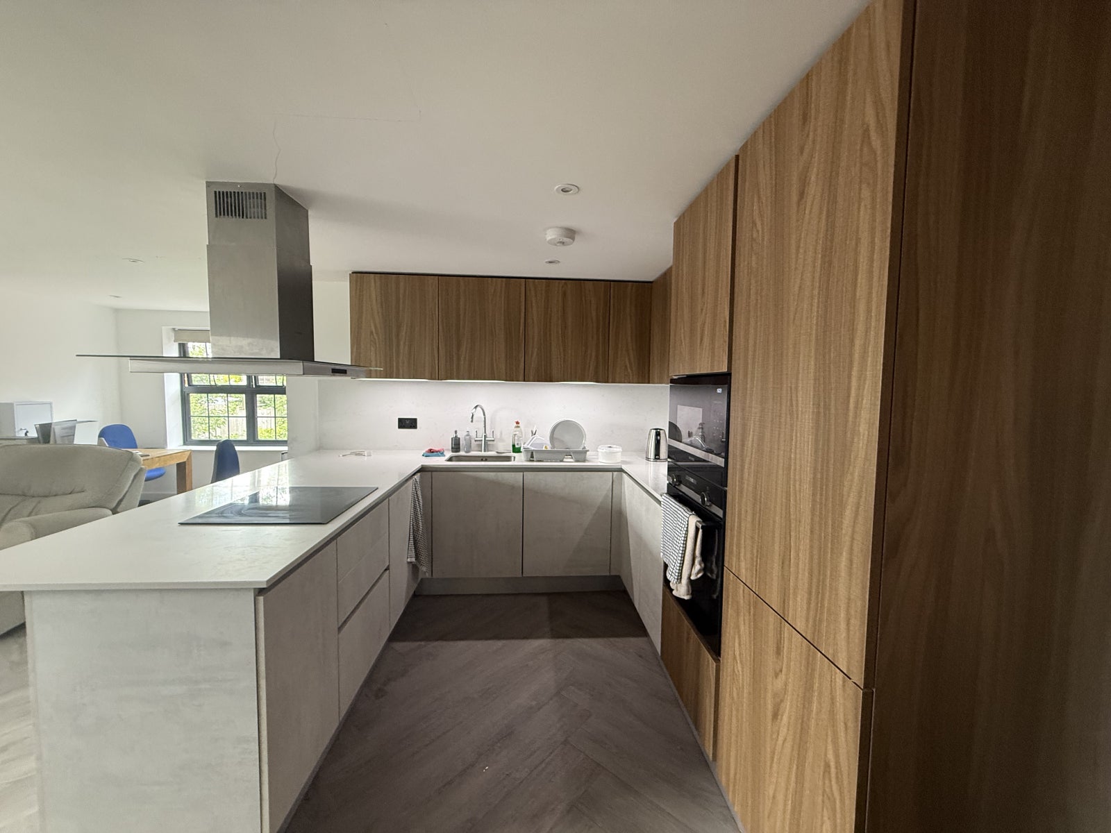 Room Sudbury Hill Close in Greater London