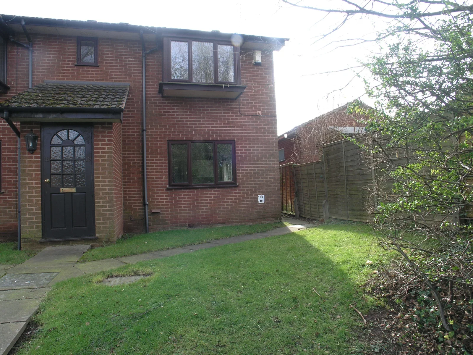 Flat Leasowes Court in Dudley