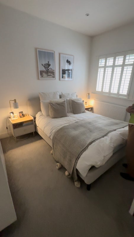 Room Summerley Street in Greater London