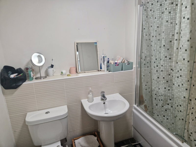 Room Waterloo Road in Bristol
