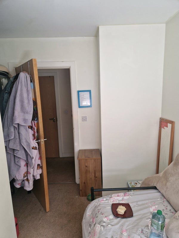 Room Waterloo Road in Bristol