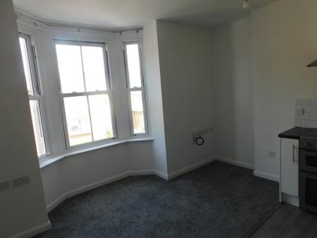 Flat Broadway in Borough of Swale