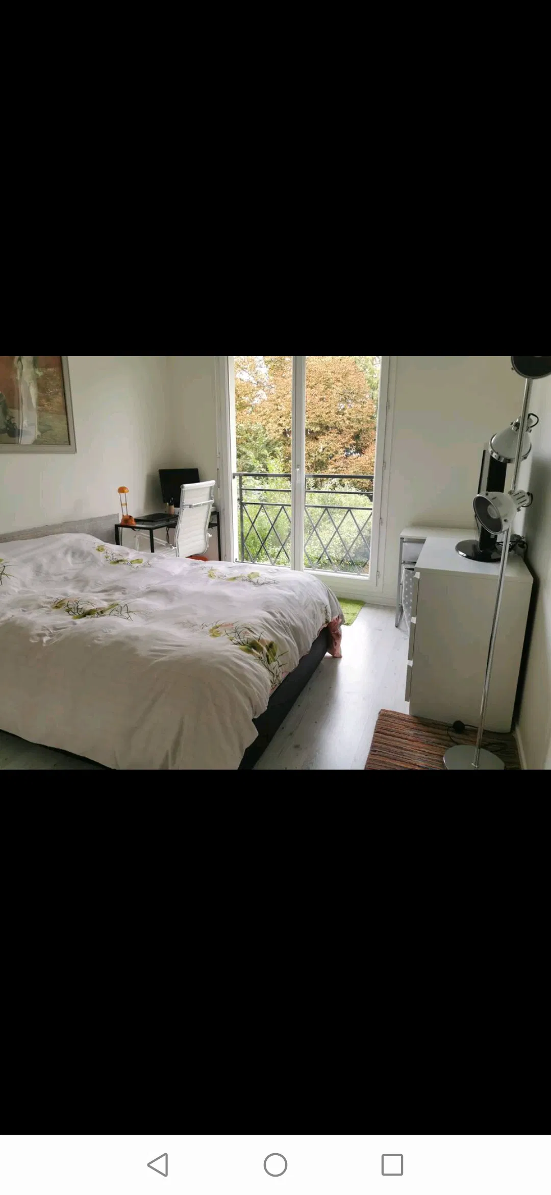 Room Square Ronsard in Rueil-Malmaison