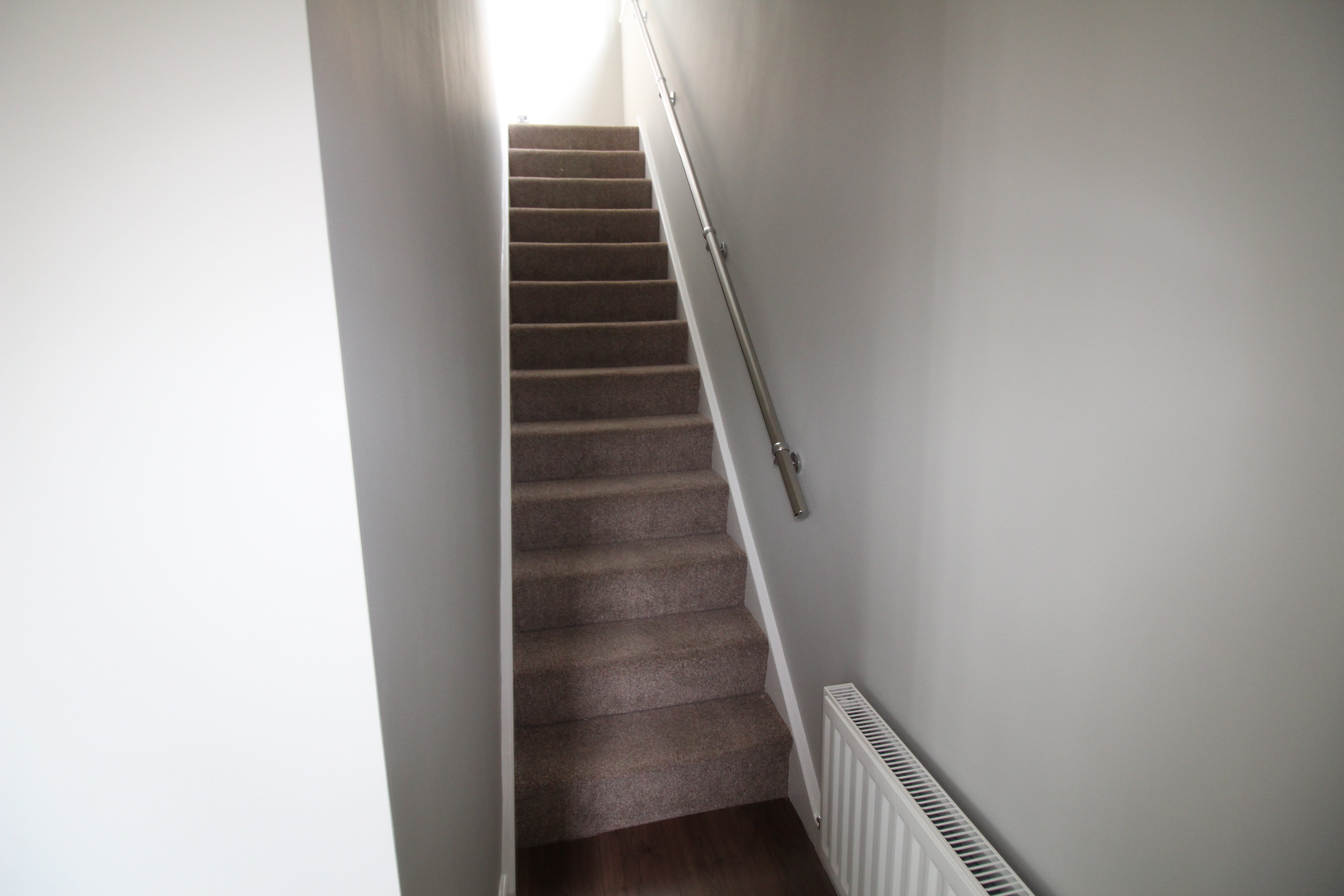 House Verdin Court in Leighton