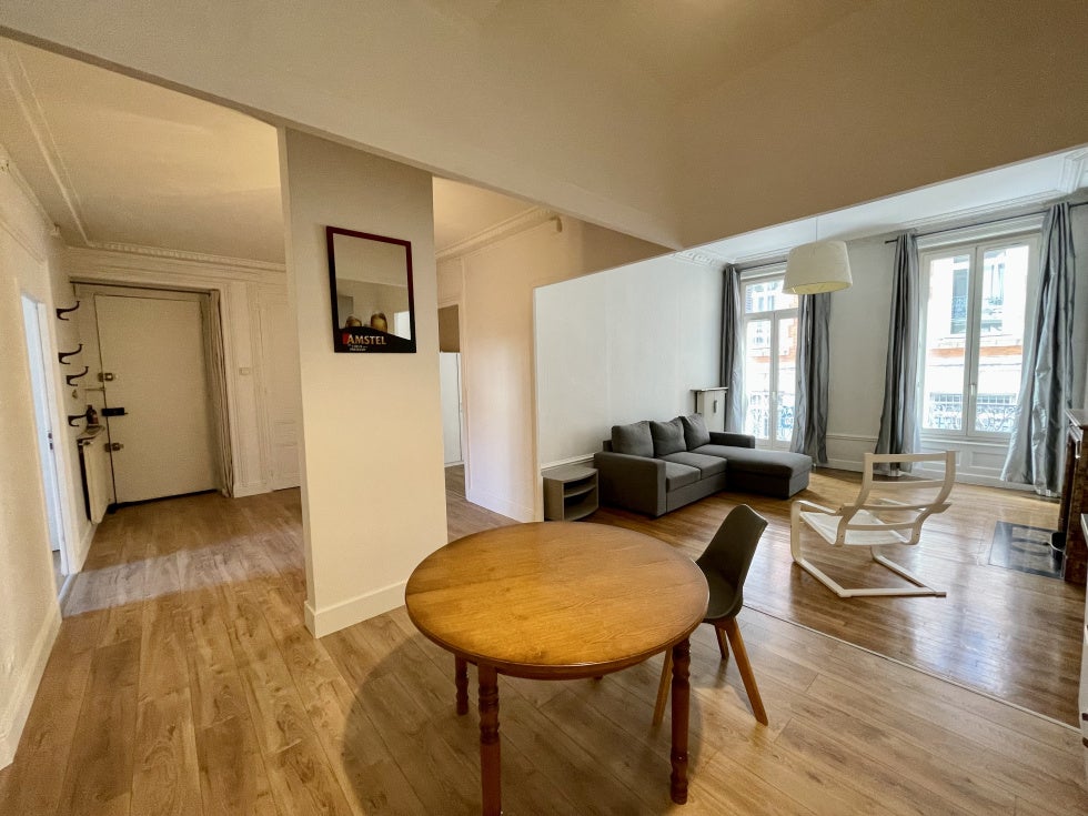 Appartement Rue Charles Perrault à Saint-Étienne