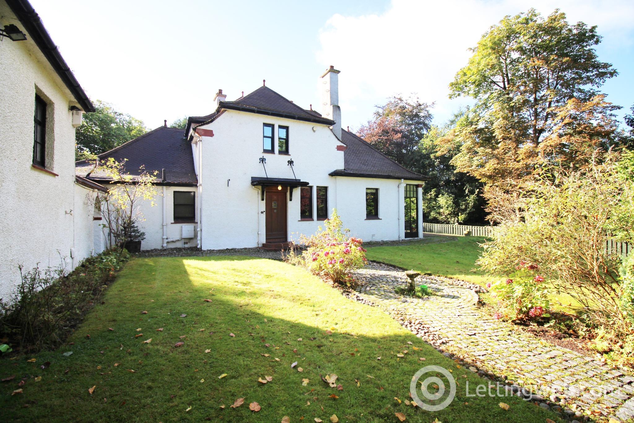 House Canniesburn Road in Bearsden