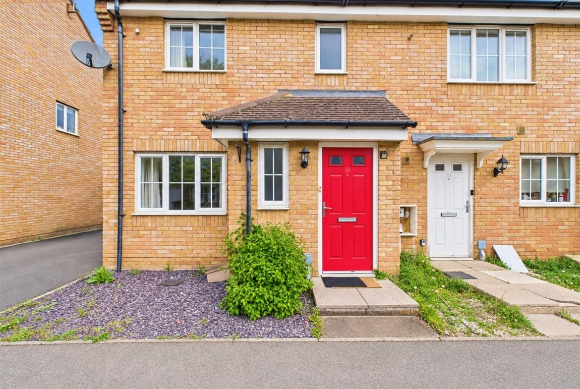 House Bunting Road in Corby