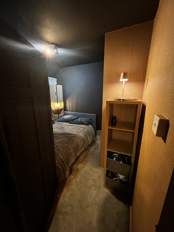 Room Nuthurst Road in Birmingham