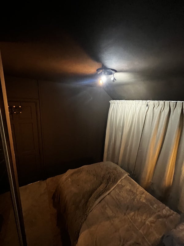 Room Nuthurst Road in Birmingham