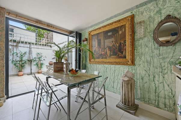 Flat Shortlands in Greater London