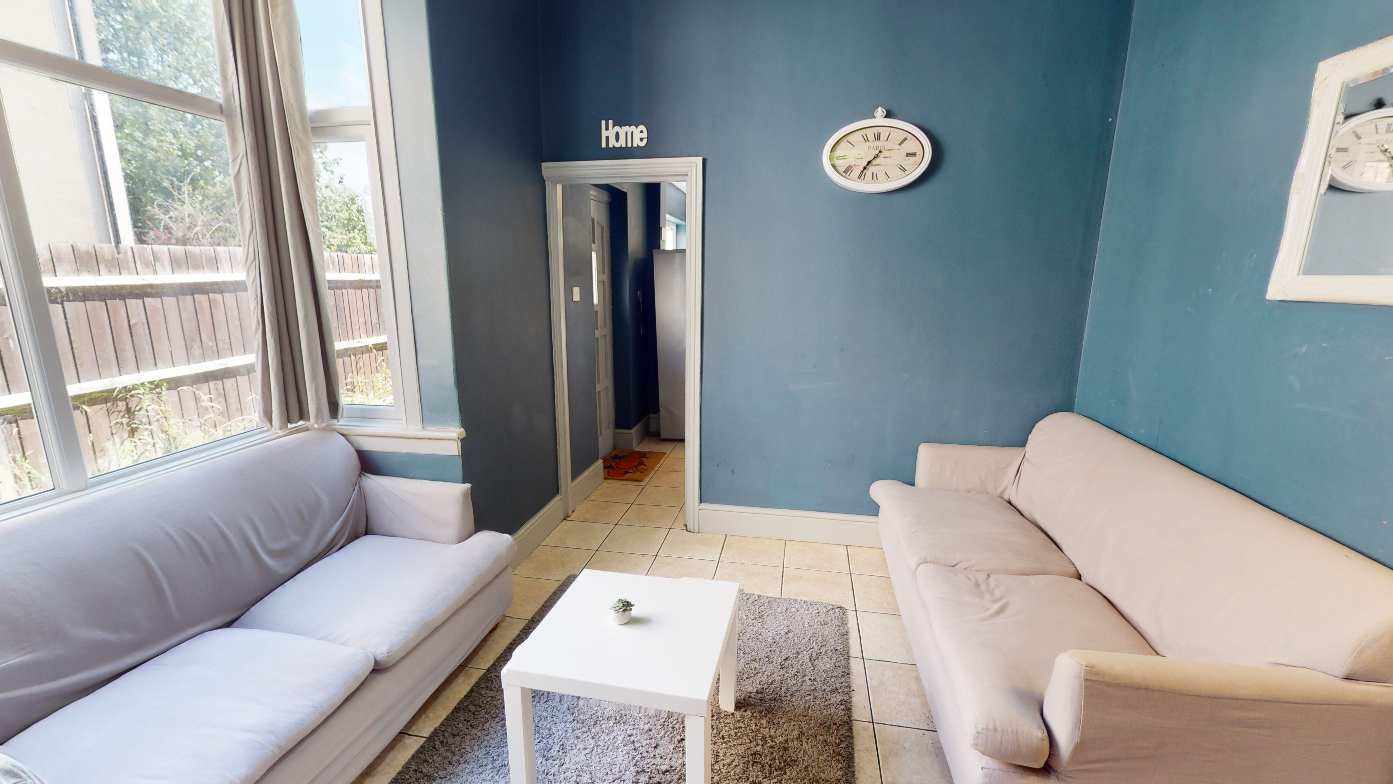 Room Rotton Park Road in Birmingham
