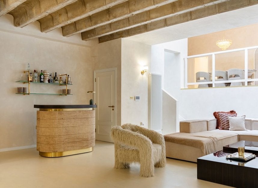 Flat Trinity Walk in Greater London