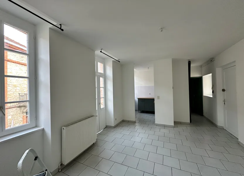 Flat Place Notre-Dame in Caussade