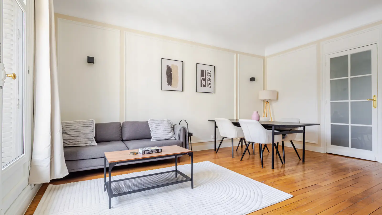 Flat Impasse des Prêtres in Paris