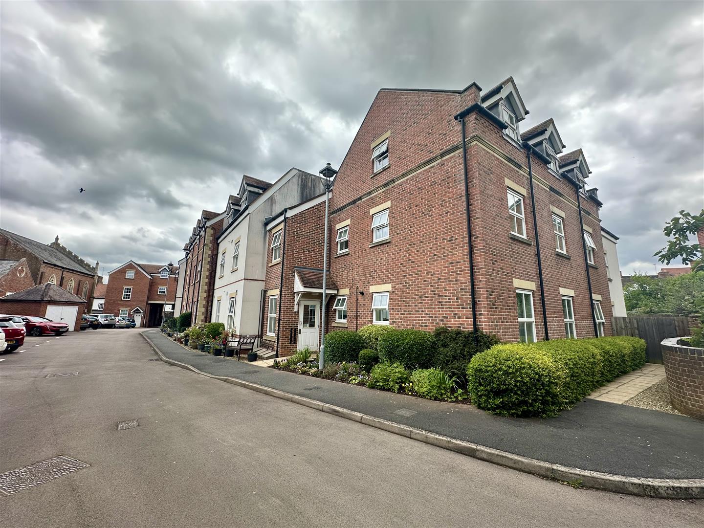 Flat Broad Street in Forest of Dean