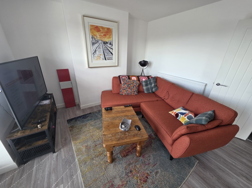 Flat Gloucester Road North in Bristol