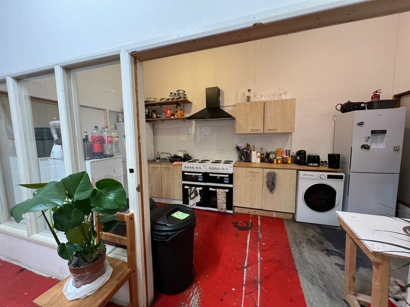 Room Punderson's Gardens in Greater London