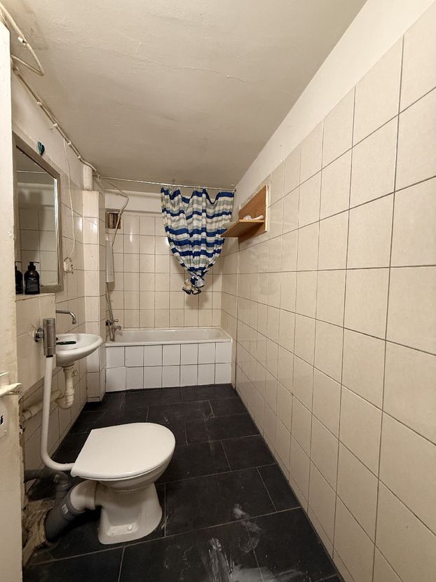 Zimmer Weseler Straße in Duisburg