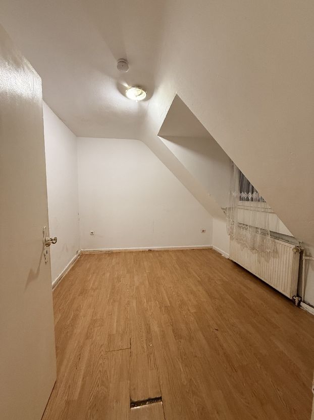 Zimmer Weseler Straße in Duisburg