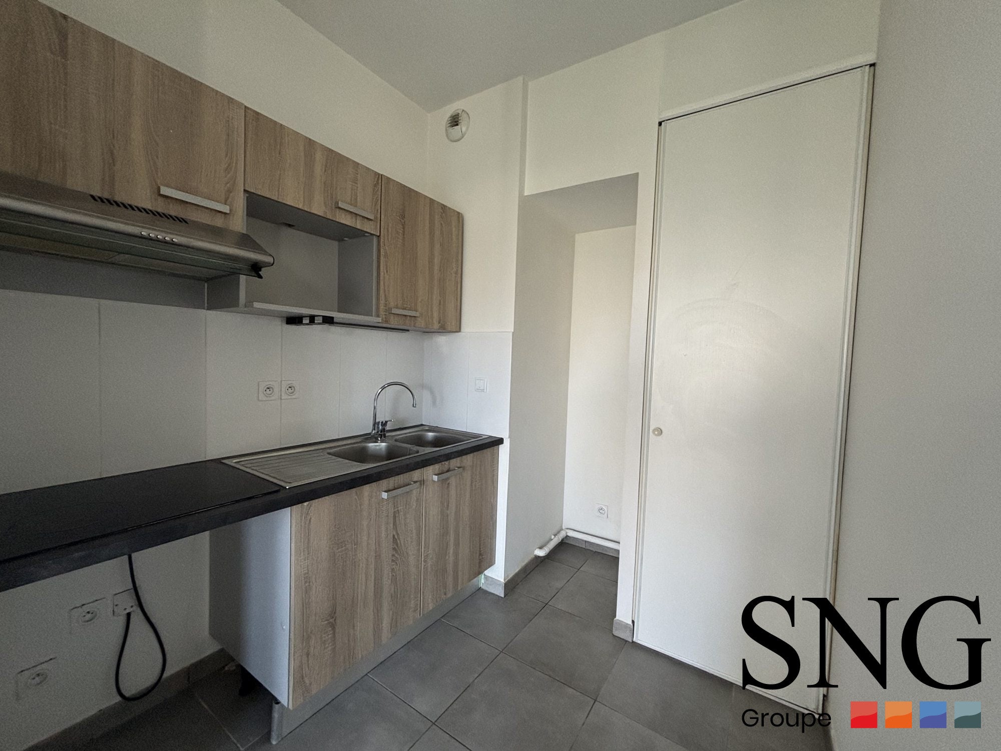 Flat Rue Edmond Rostand in Toulouse
