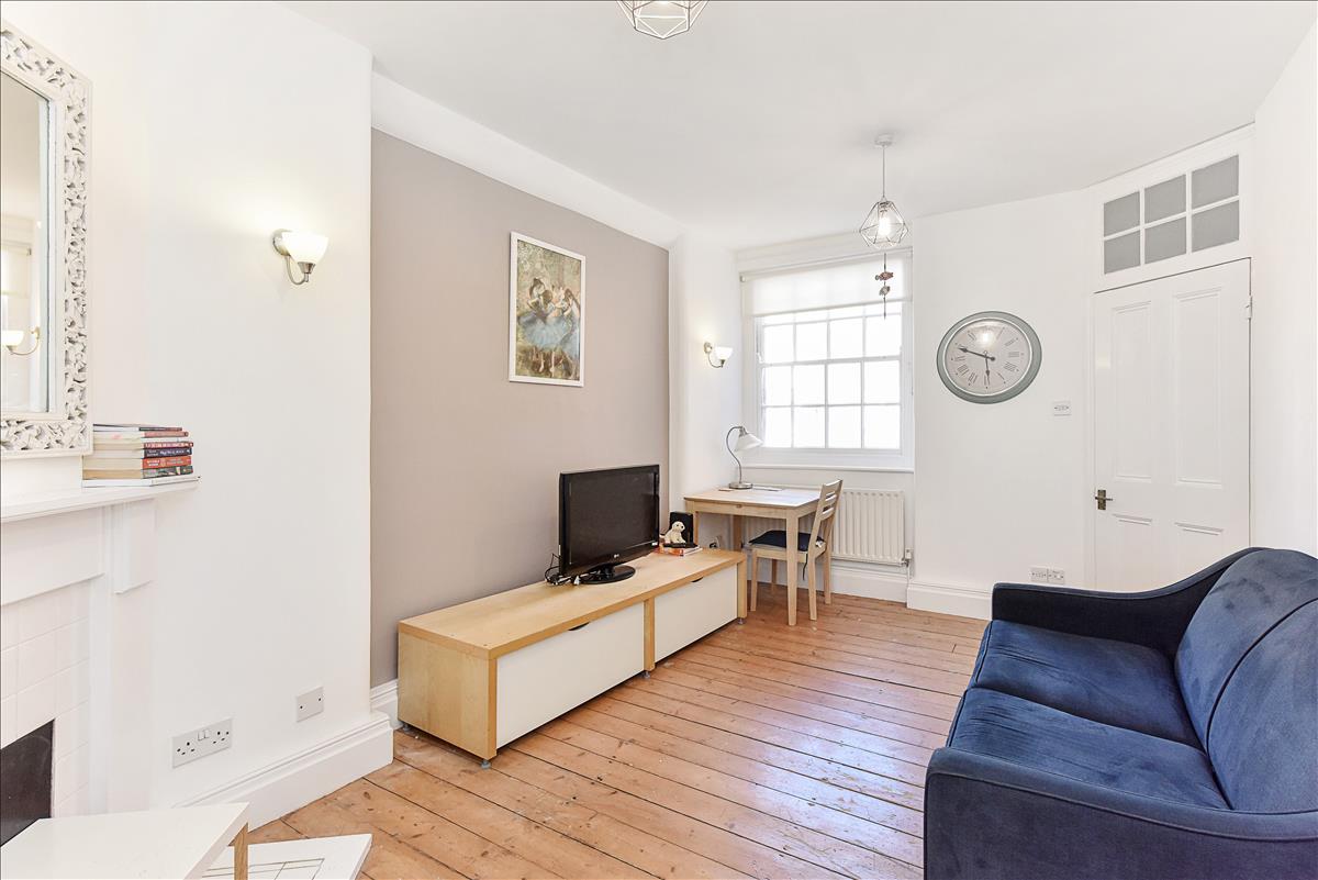Flat Tavistock Place in Greater London