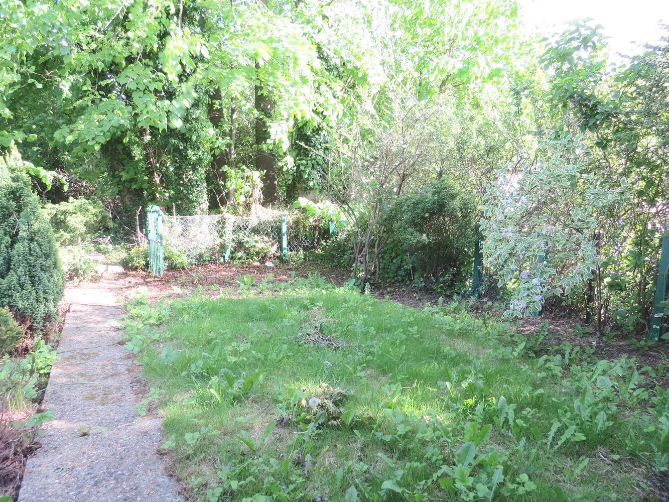 Flat Turney Road in Greater London