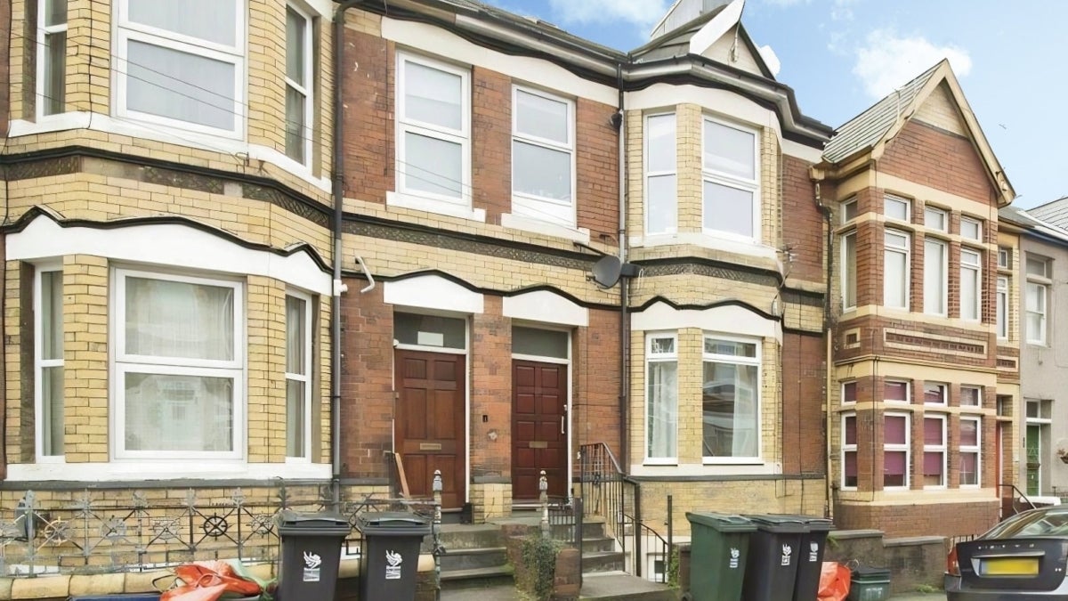 Flat Morden Road in Newport