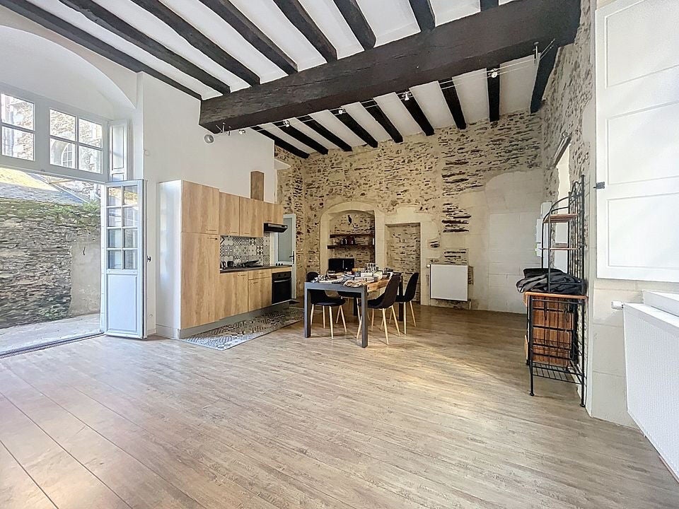 Flat Quai Monge in Angers