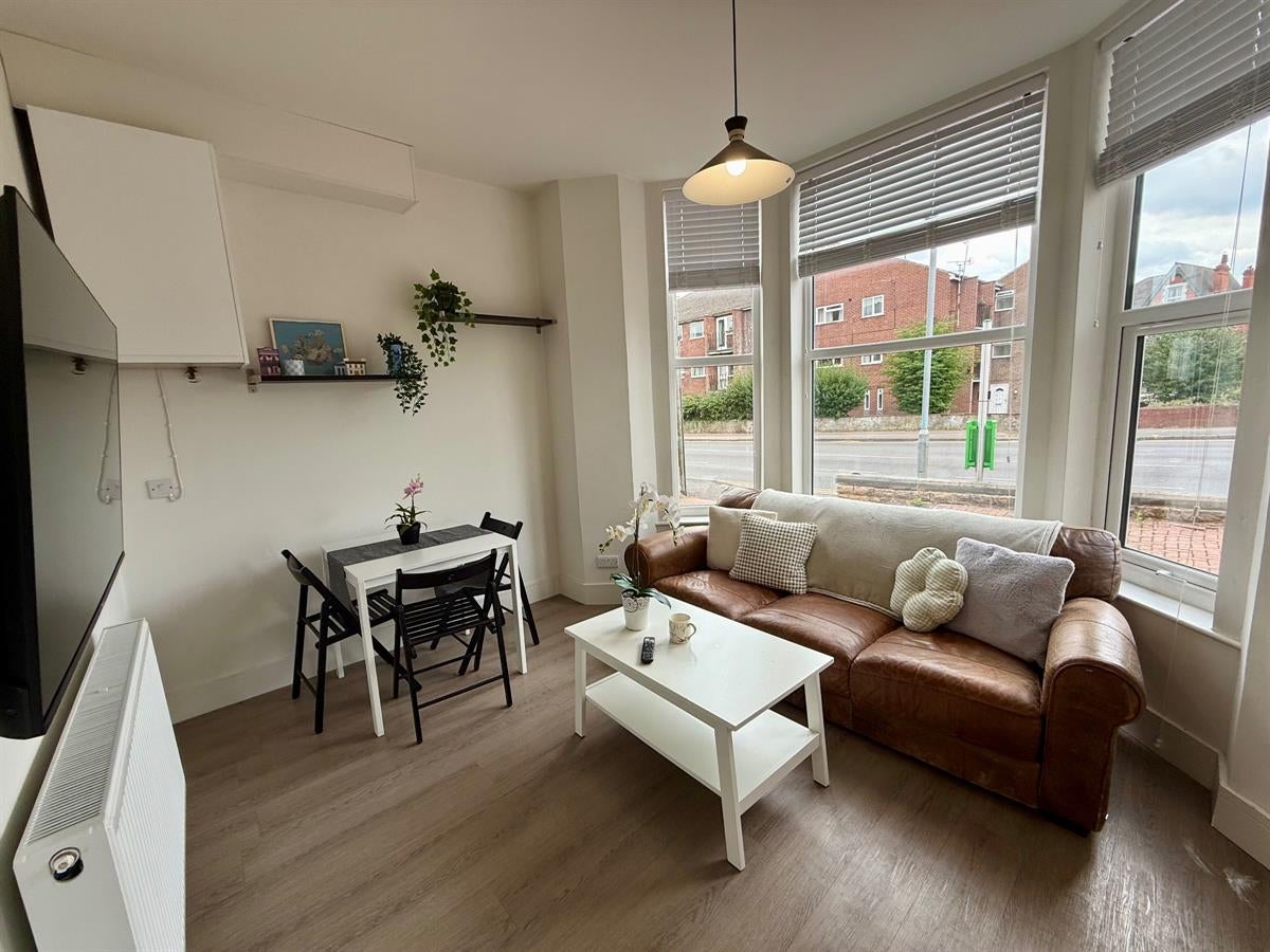 Flat Melton Grove in Rushcliffe