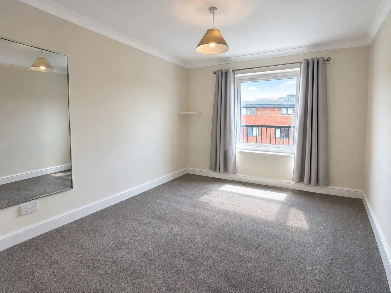 Flat Bemerton Street in Greater London