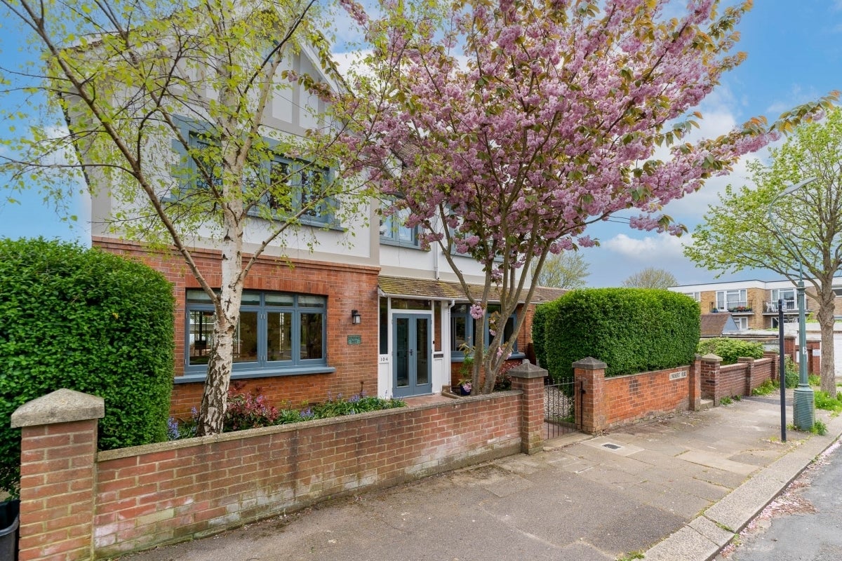 House Lyndhurst Road in Hove