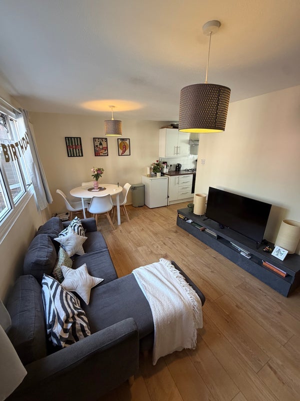 Room Savill Gardens in Greater London