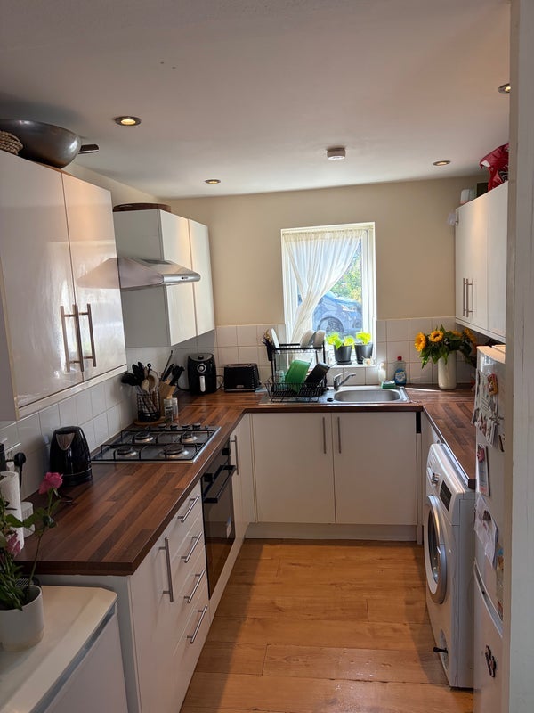 Room Savill Gardens in Greater London