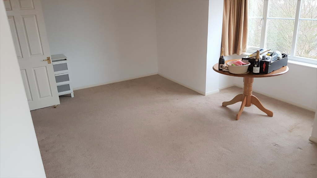 Flat Northgate Drive in Greater London