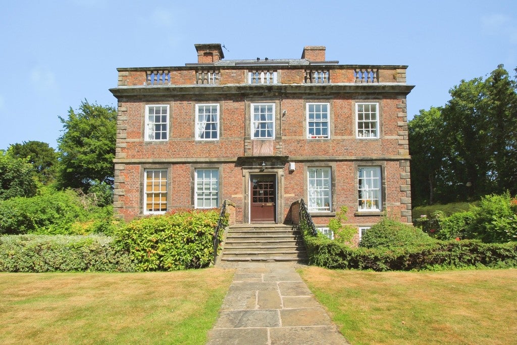 Flat Grasmere Road in Chester