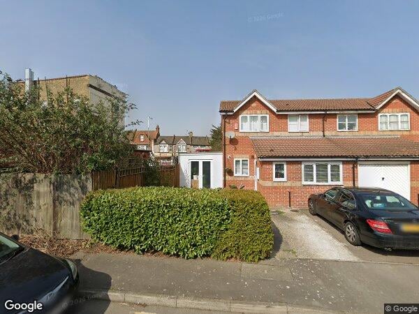 Room Ley Street in Greater London