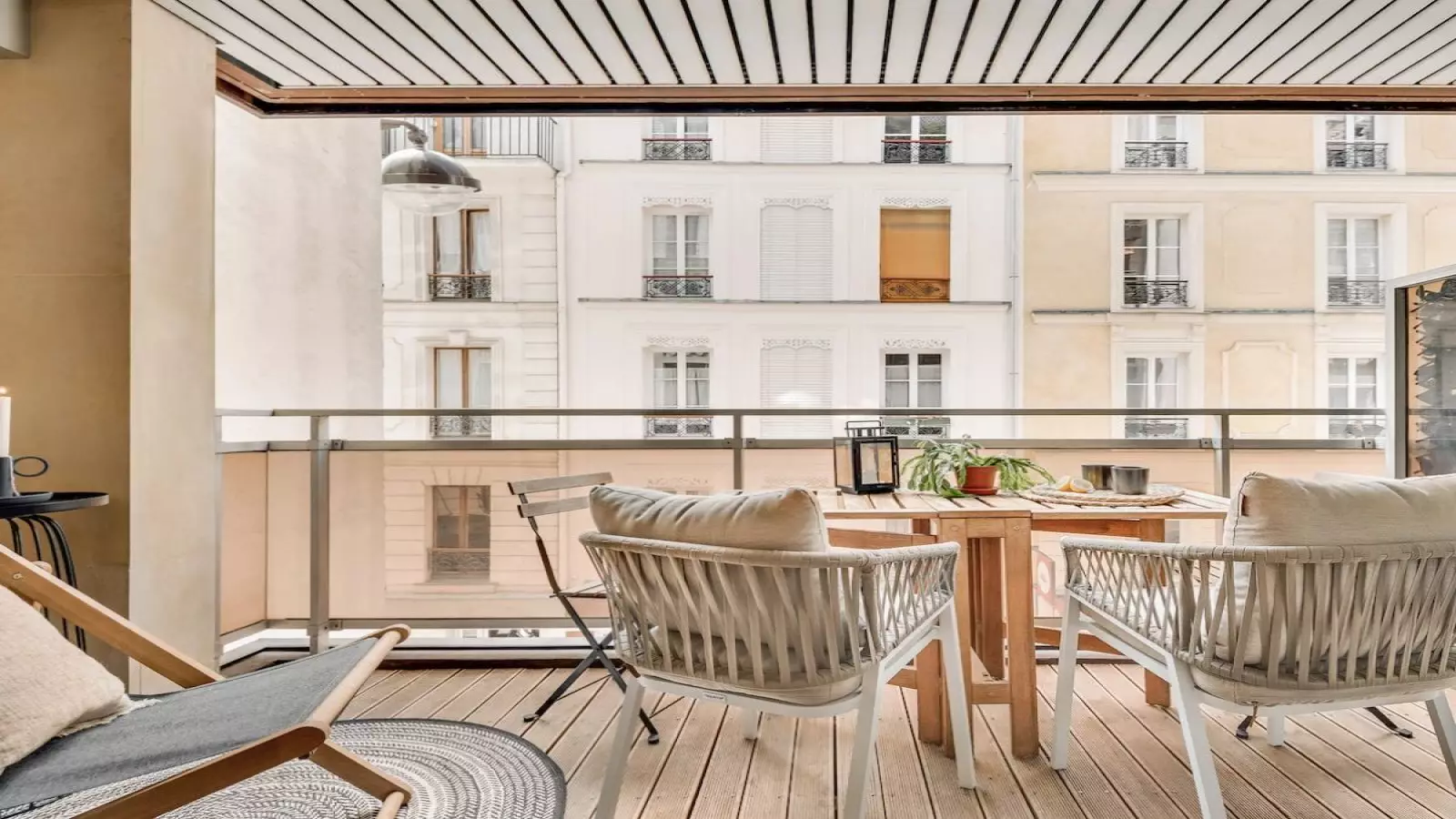 Appartement Rue Augereau à Paris