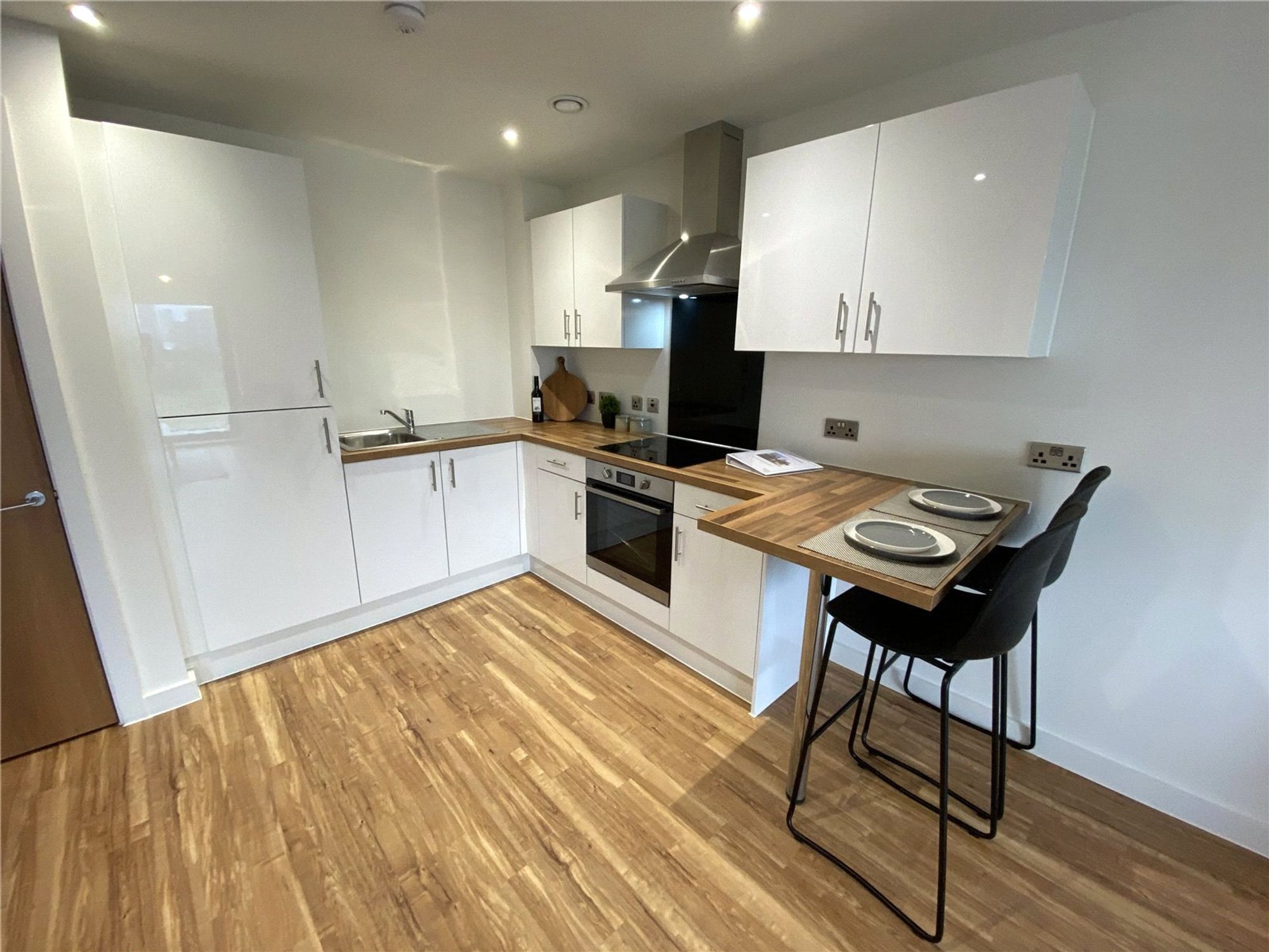 Flat Pomona Strand in Trafford