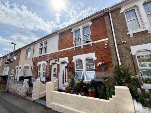 House Rosebery Street in Swindon