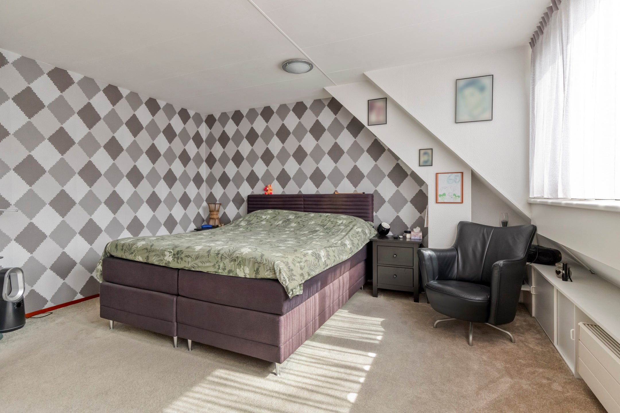 Tussenwoning te koop: Endenhout 19, Hoogvliet Rotterdam
