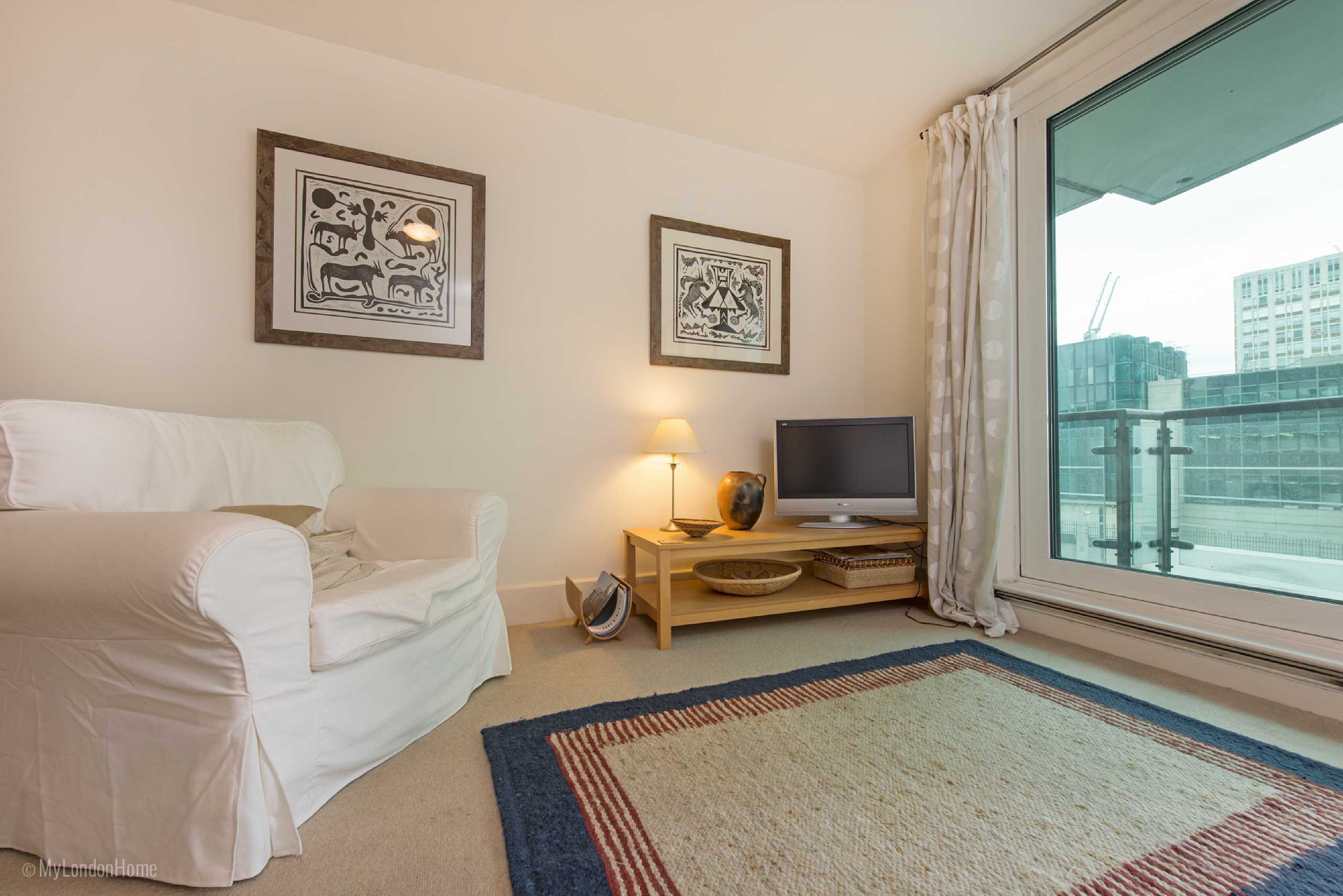 Flat Bridgefoot in Greater London