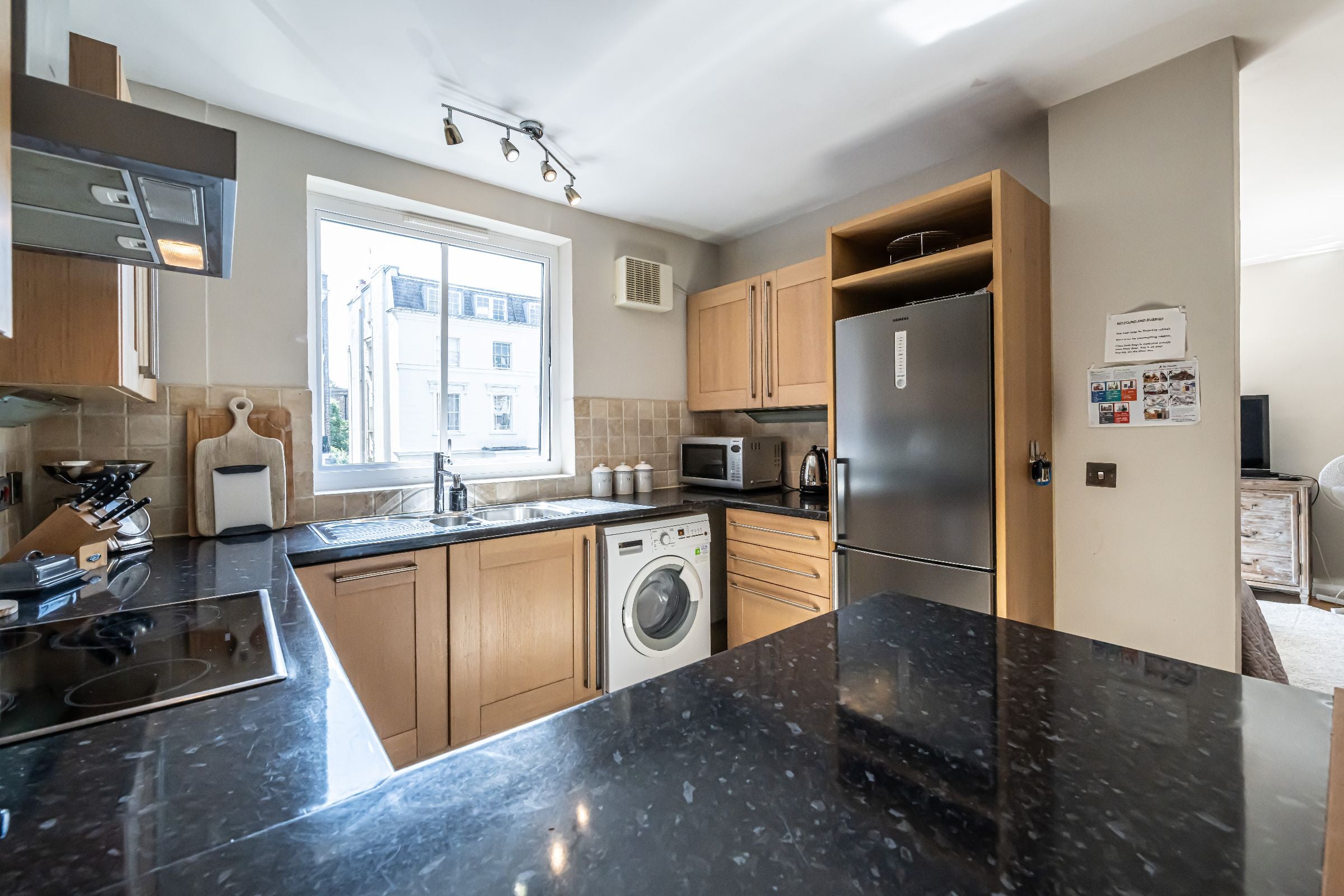Flat Chepstow Villas in Greater London