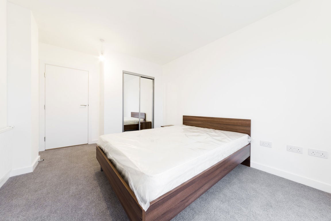 Flat Norman Road in Greater London