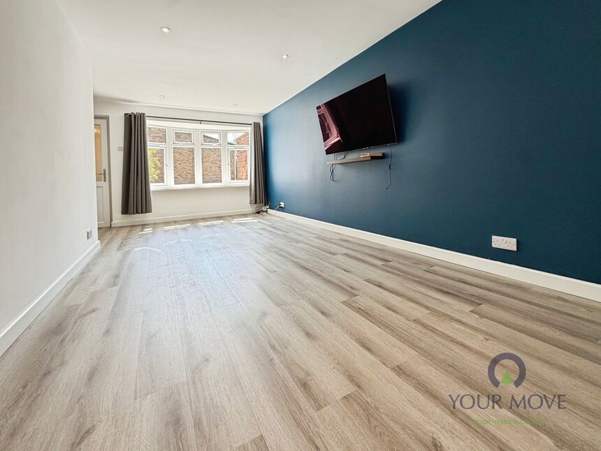 House Ardley Close in Dudley
