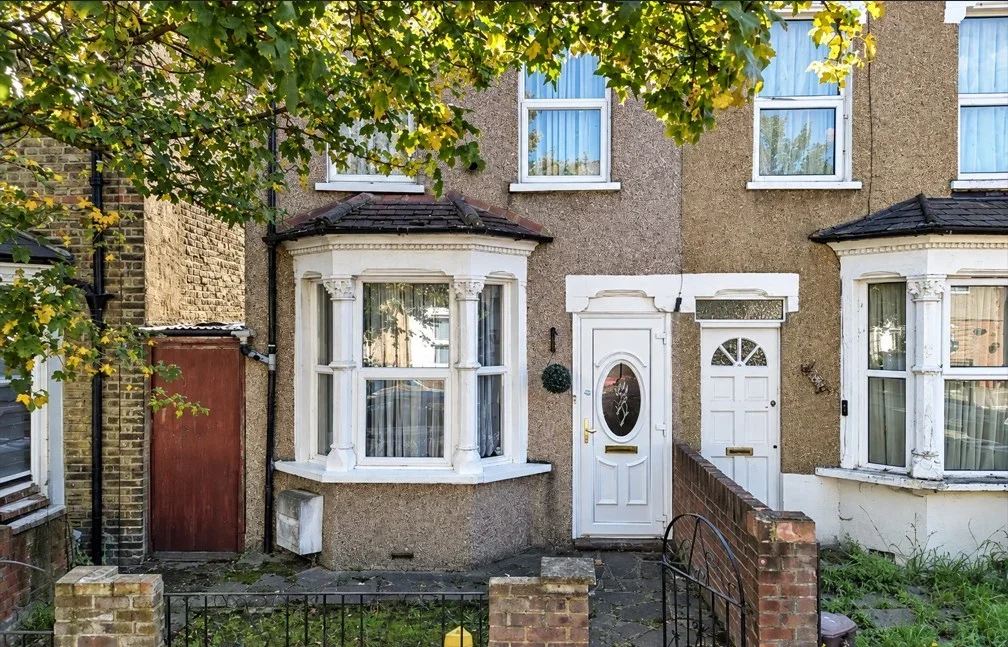 House Elmhurst Road in Greater London